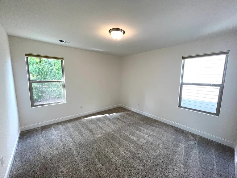 15614 Coventry Court Ln — Photo 28