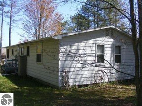 3rd image of 8034 S Constitution Blvd
