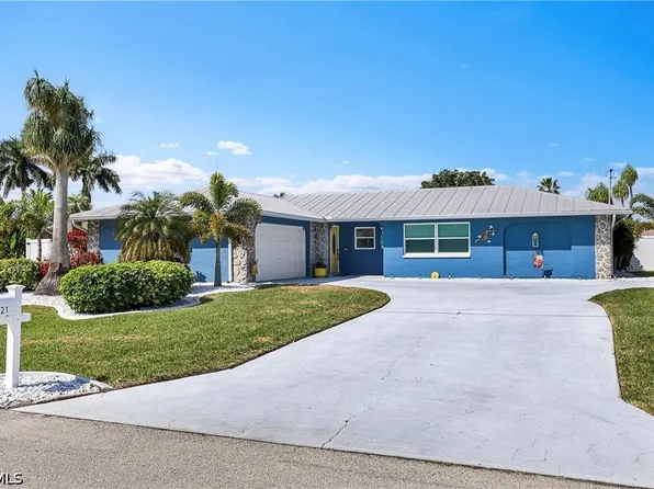1221 SE 43rd Ter, Cape Coral, FL 33904