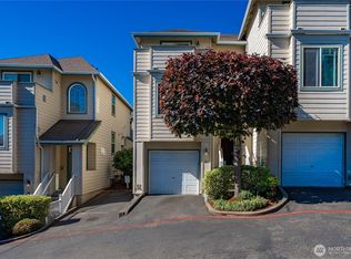 Crystal Heights, Renton, WA 98056