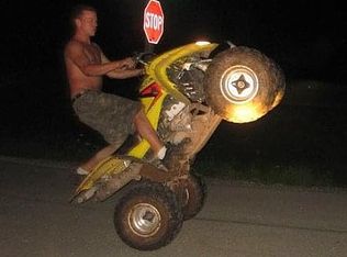 6425 Ledgetop Dr, Greenleaf, WI 54126