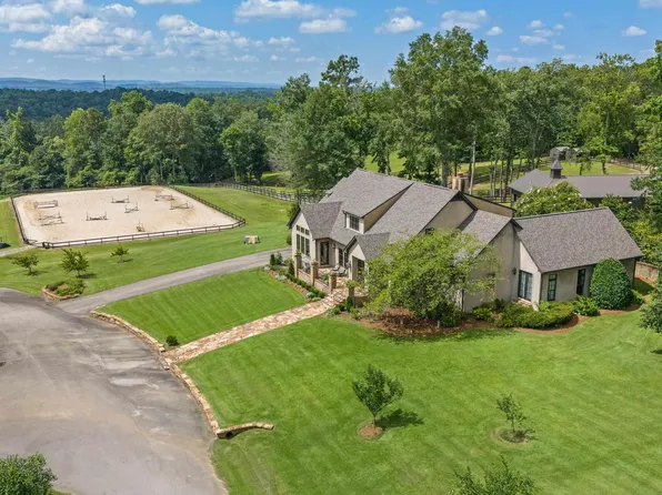 3219 Karl Daly Rd, Birmingham, AL 35210