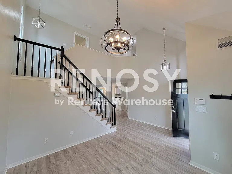 45 Creekside Dr #14 — Photo 4
