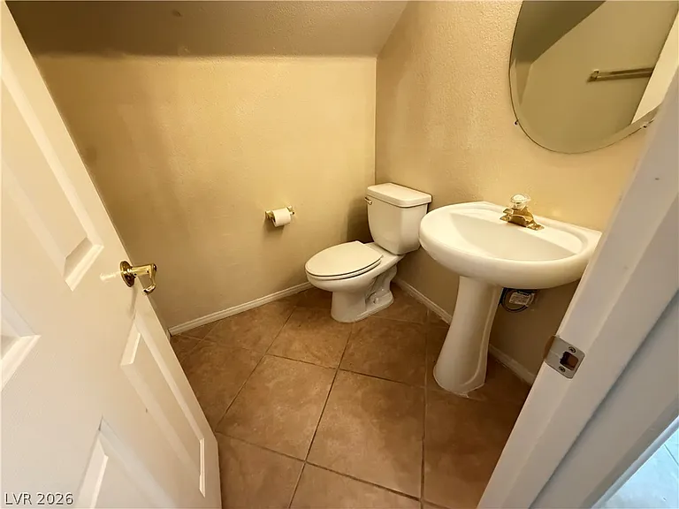 578 Poplar Leaf St — Photo 14