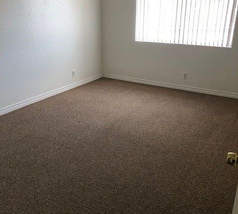 4th image of 13383 Edwards St APT D