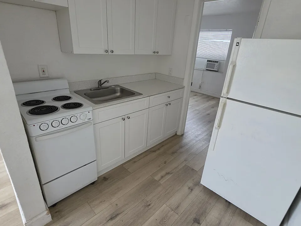 539 NW 1st Ave #7