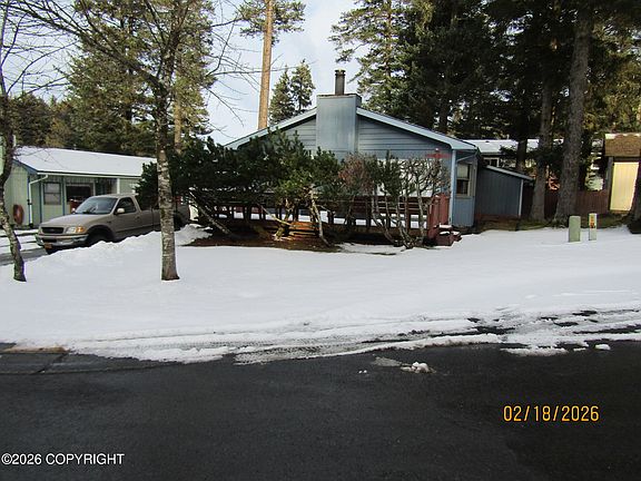 2nd image of 516 Bonaparte Cir
