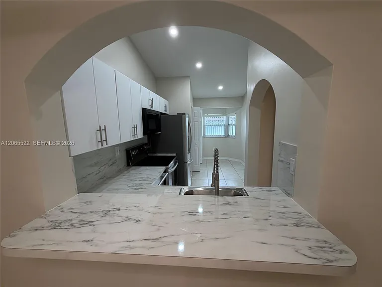 1250 SE 29th St #20258 — Photo 3