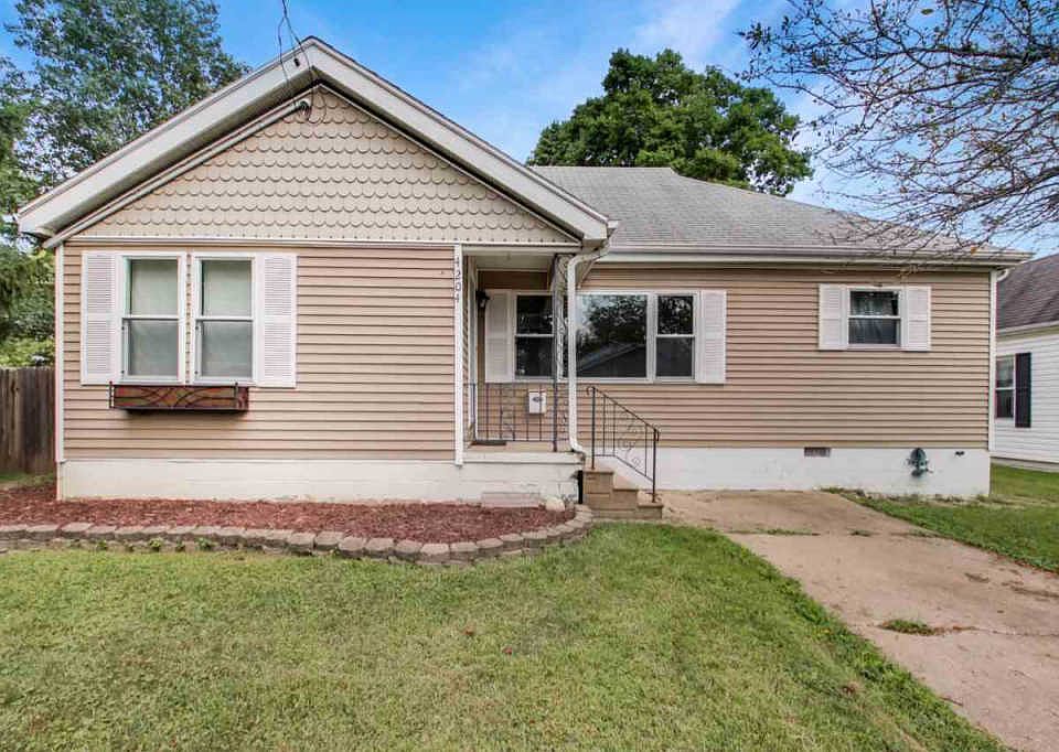 1st image of 4204 N Dayton Ave