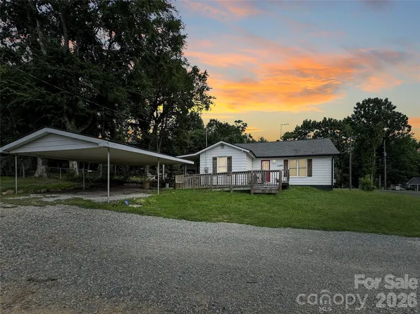 1310 Meadow Ave, Kannapolis, NC 28083