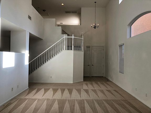 3rd image of 10327 Montes Vascos Dr