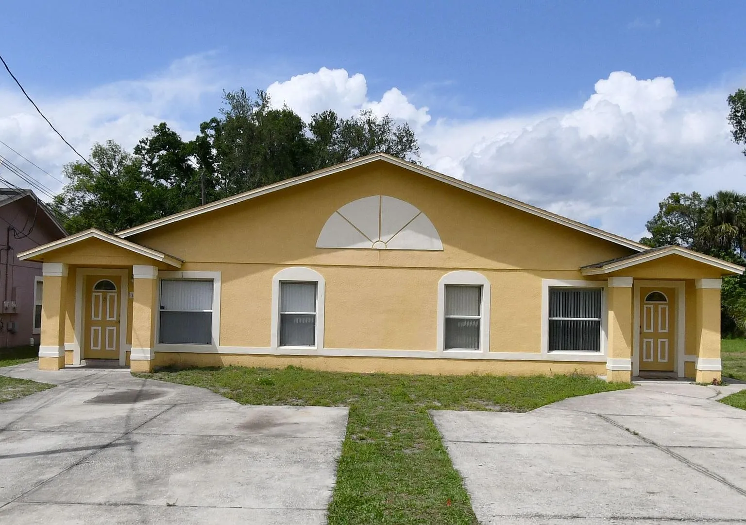 4br/2ba Sanford Duplex - No Carpet - Storage Included — Photo 1