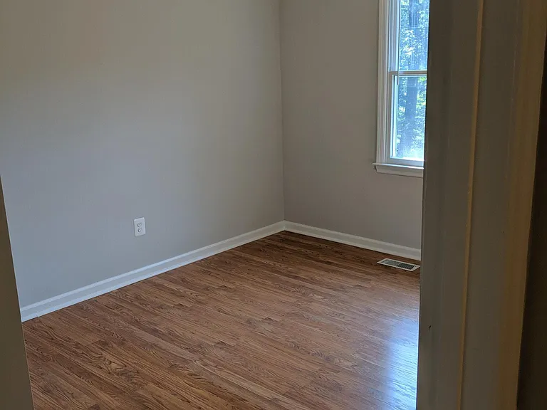270 Parkside Rd — Photo 23