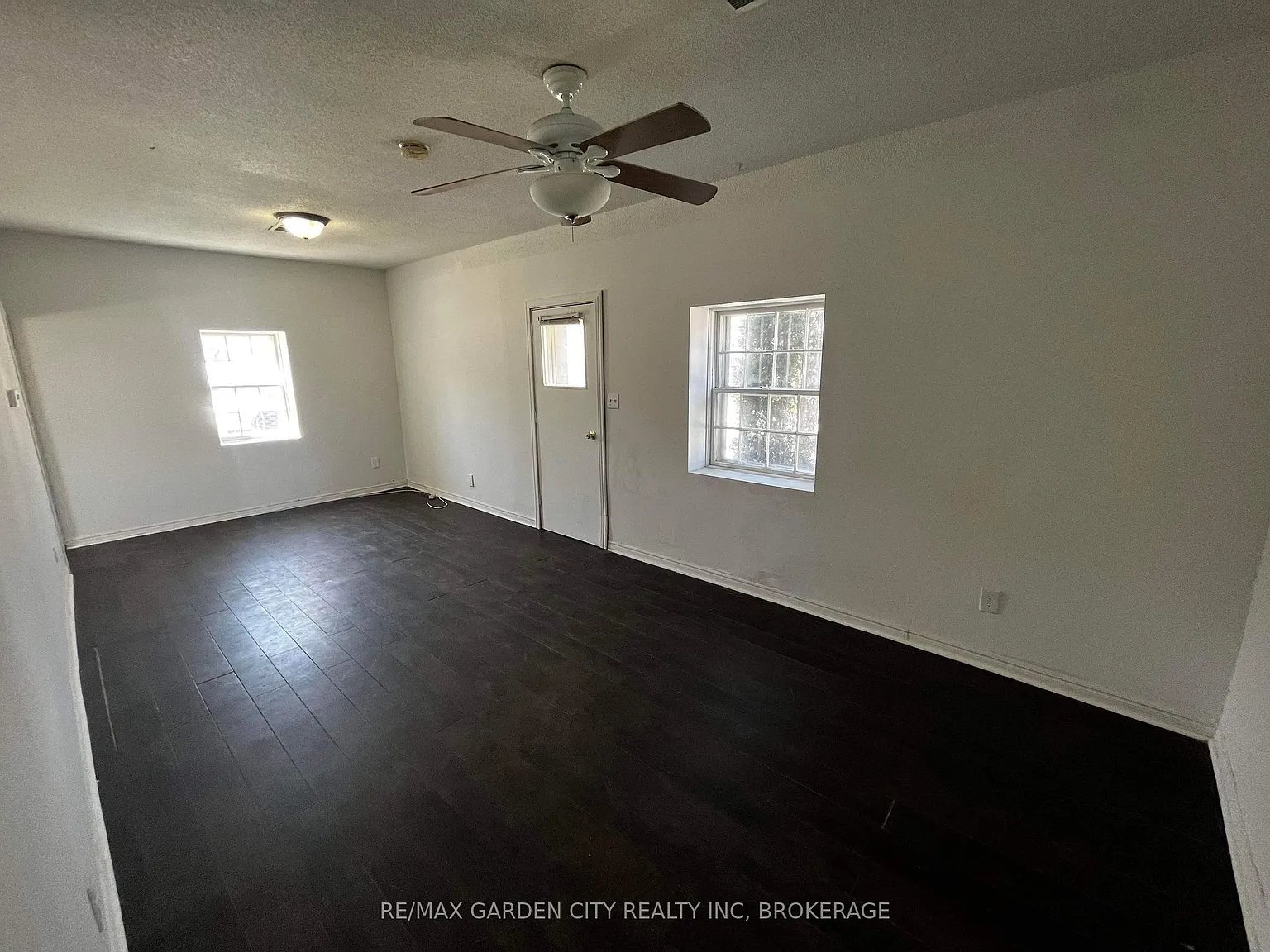 2 bed, $1,600 — Photo 3