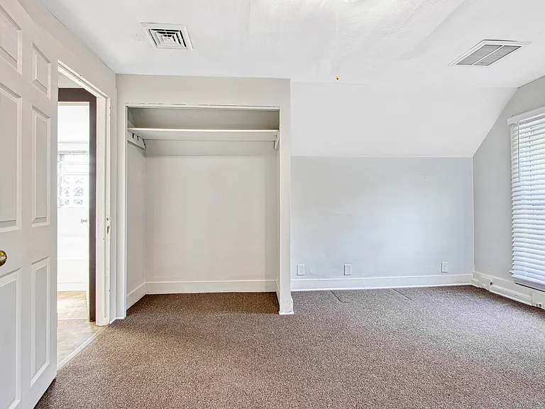 102 Main St #5 — Photo 13