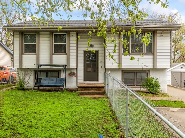 116 Hart Ave, Des Moines, IA 50315