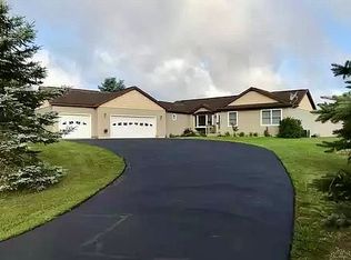 722 Jayrogers Ct, Traverse City, MI 49696