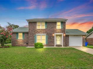 1568 Rossmore Dr, Fayetteville, NC 28314