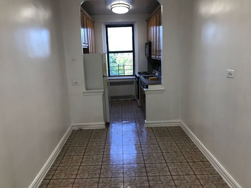 1st image of 118-14 83rd Ave APT 4L