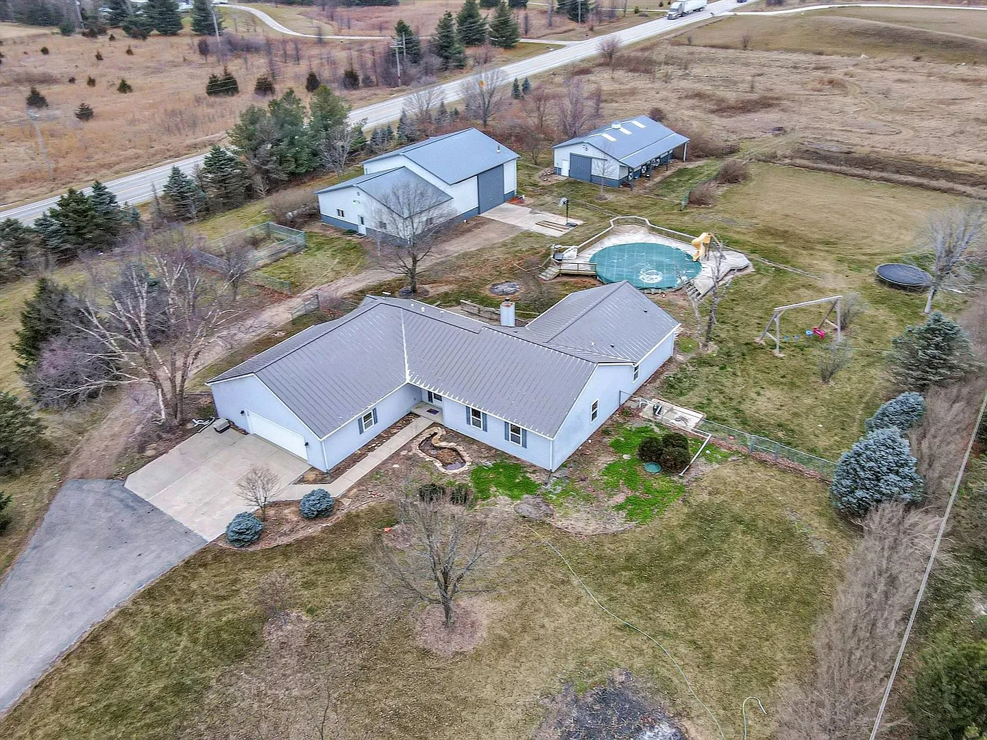 354 County Road 2650 N photo 1