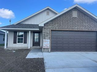 512 Helis Dr, Waggaman, LA 70094