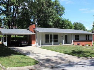 7 Morningside Dr, Boonville, MO 65233