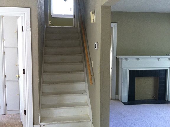 4th image of 1706 NW Elm Ave