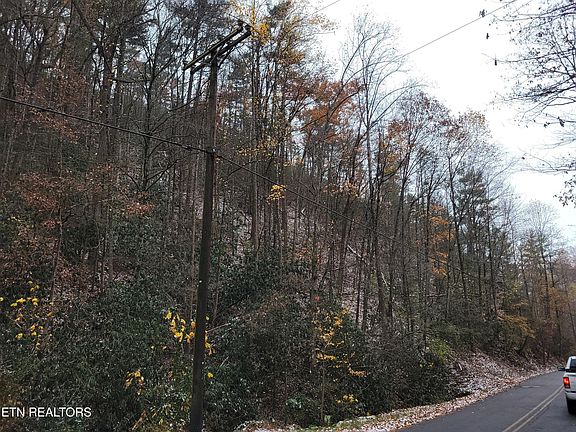 2nd image of 3536 Alpine Dr Lot 35/36
