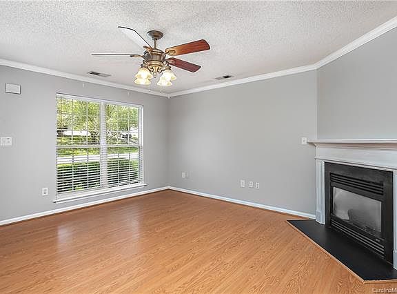 4th image of 1717 Baylor Dr