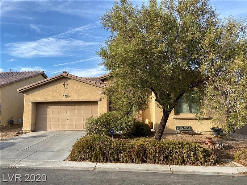 1st image of 7498 Stray Horse Ave