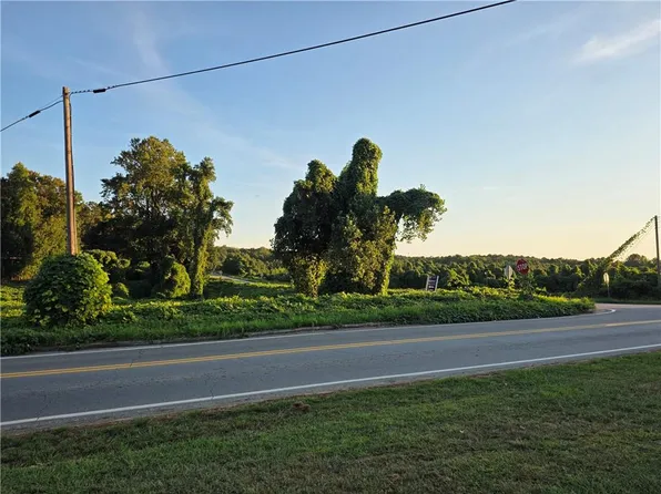 Lower Burris Rd, Canton, GA 30114