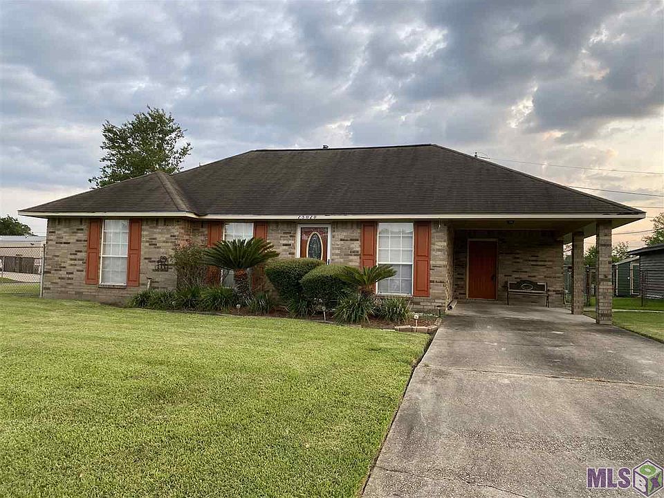 1st image of 25020 Pin Oak Ave