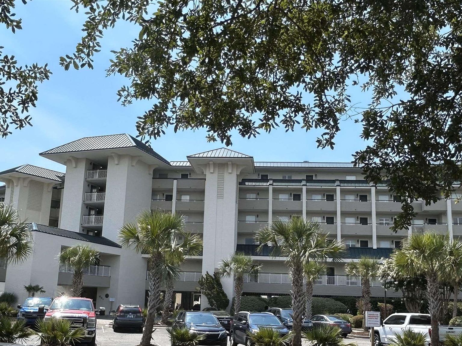 601 Retreat Beach Cir 525, Pawleys Island, SC 29585 MLS 2313698