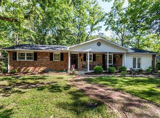 1905 Dartmouth, Columbia, MO 65203