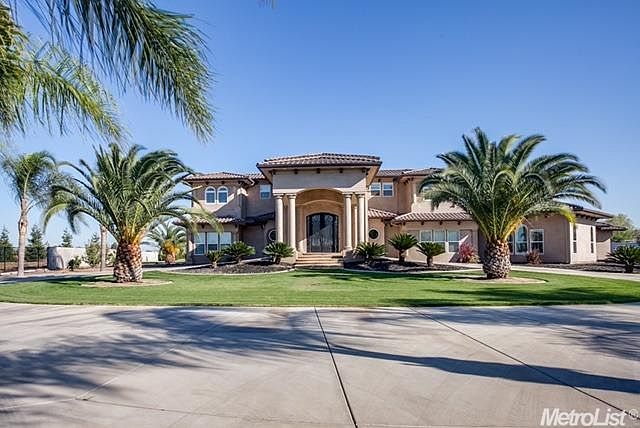 2nd image of 6544 Sutton Ct