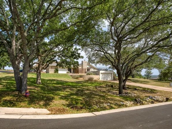 305 Onyx, Horseshoe Bay, TX 78657