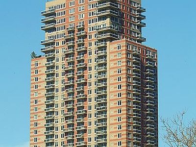 1st image of 560 W 43rd St APT 5A