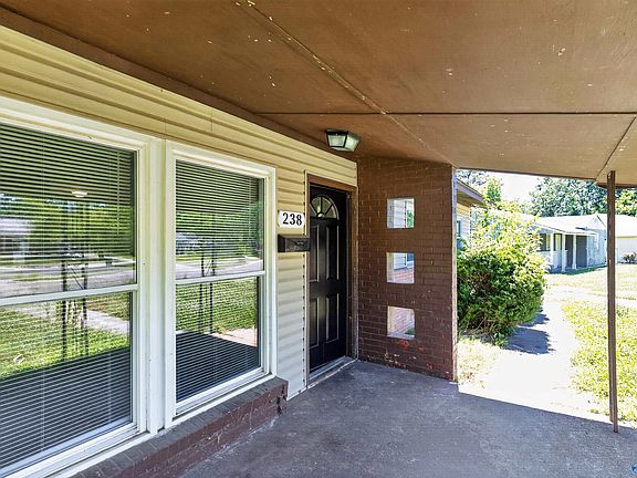 4th image of 238 Victory Ln NE