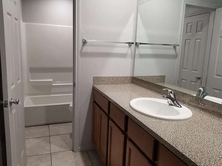 TH7 Bath 2_03202018