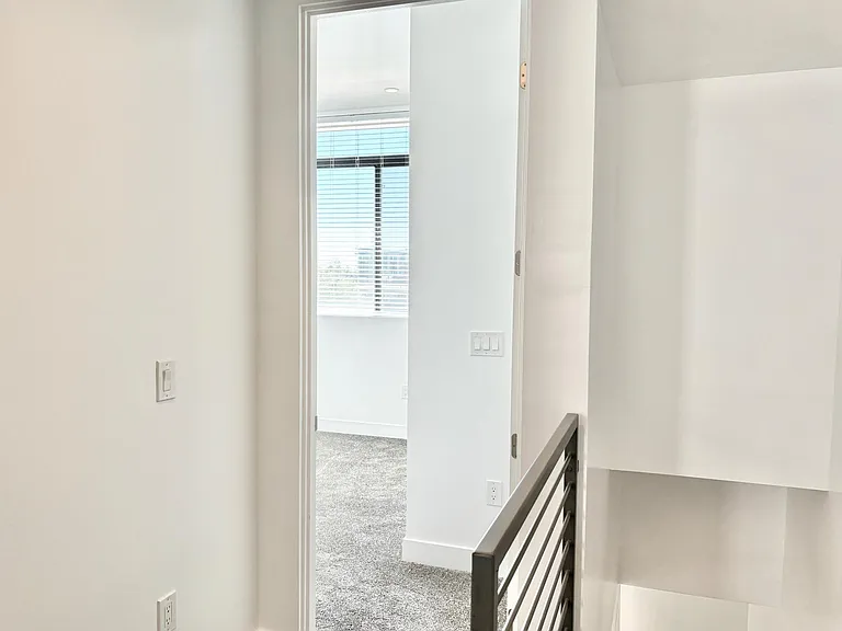 7301 E Minnezona Ave #1007 — Photo 22