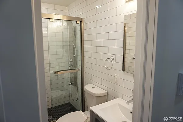 Rented by Oxford Property Group | media 32