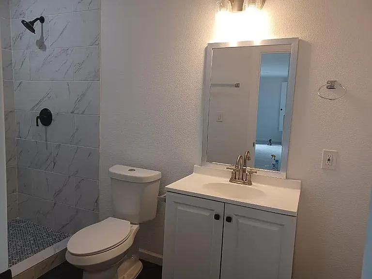 428 Seawind #B — Photo 6