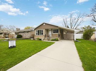 1010 Meighen Cres, Sarnia, ON N7S 1A8