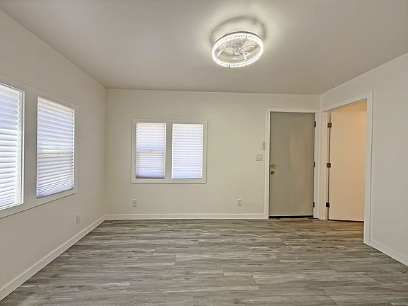 2nd image of 1016 E Ventura St