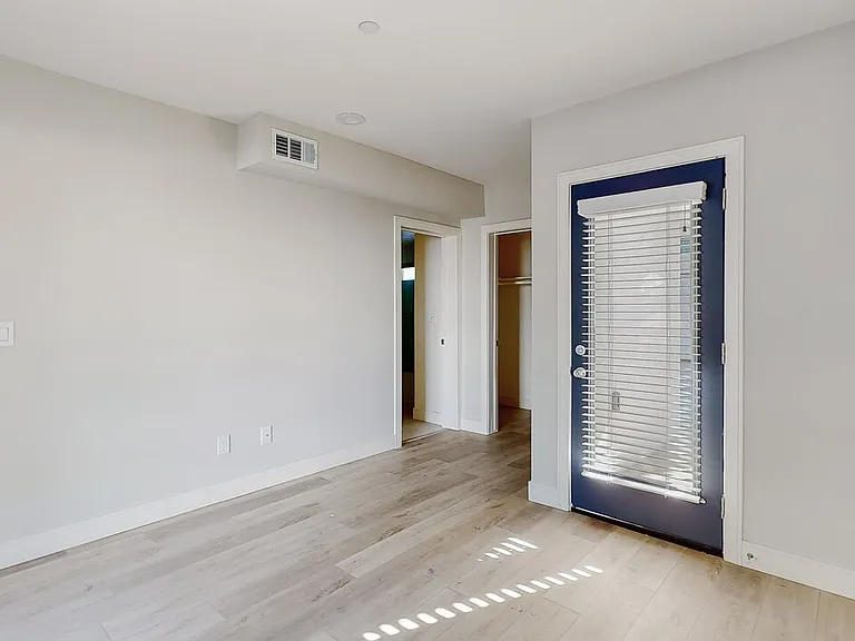 237 Rosemont Ave — Photo 6