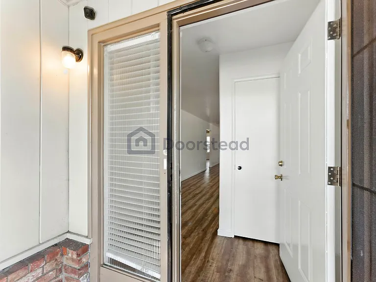 4339 Adeline St #B — Photo 6