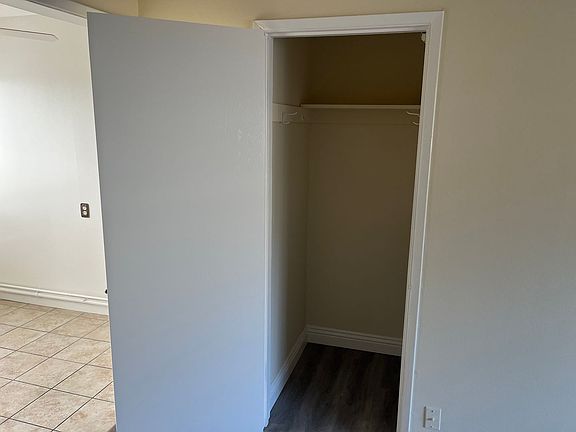 4th image of 311 Carlston St #319
