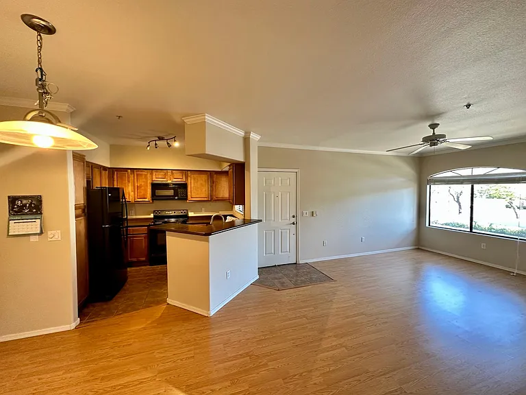 15095 N Thompson Peak Pkwy #2036 — Photo 4