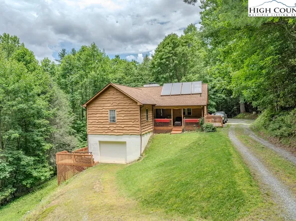 327 Mountain Flower Road, Banner Elk, NC 28604