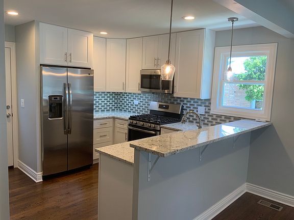 2nd image of 4038 Kolze Ave